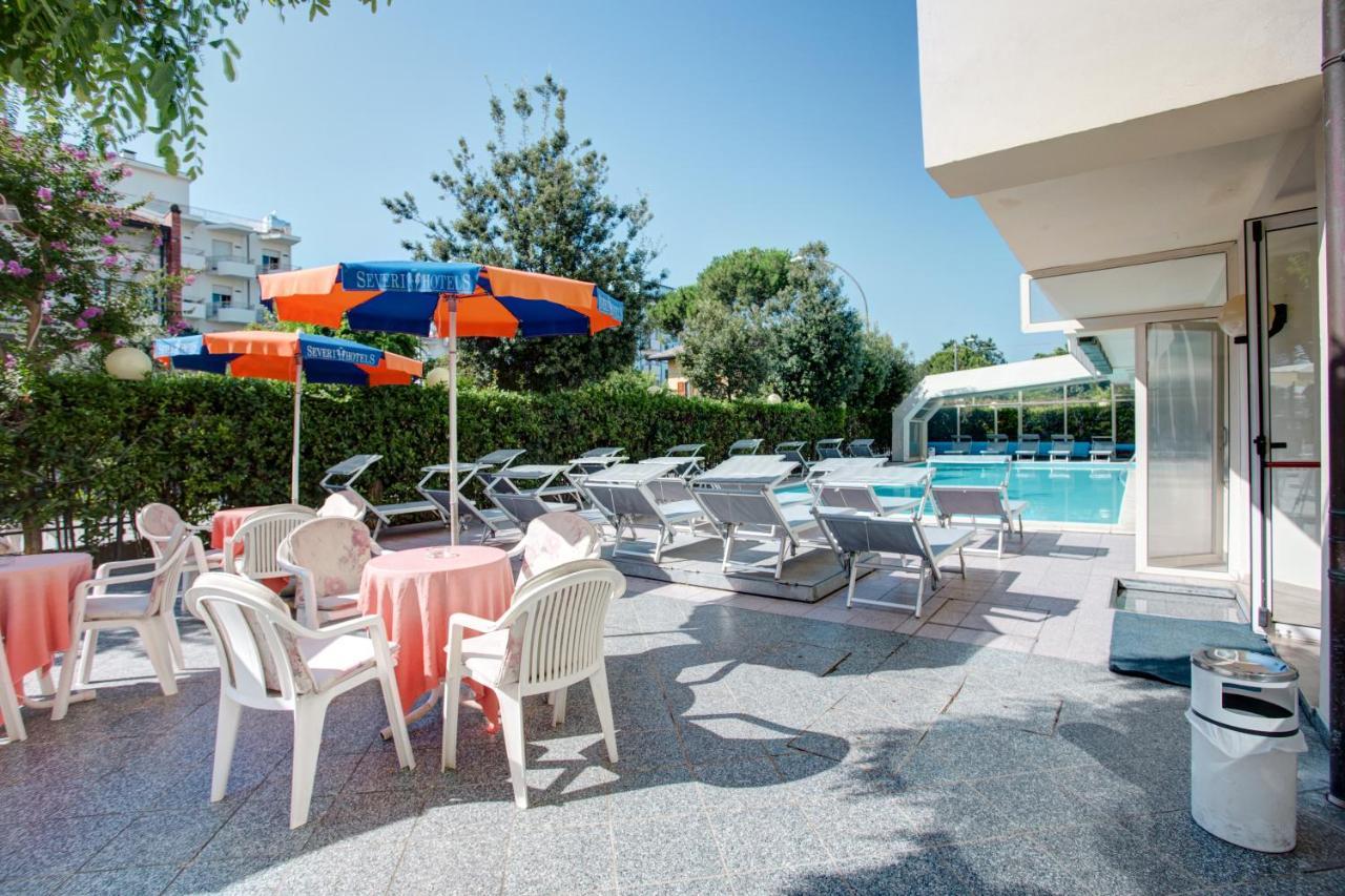 Hotel Everest Cervia Exterior foto